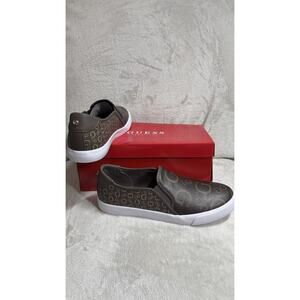 Guess NEW Womens Sneakers Shoes Sz 8M GFollie Slip On Brown Logo Textile Upper